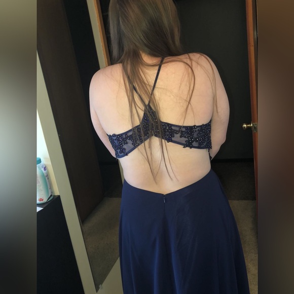 David’s Bridal prom dress - Picture 2 of 2